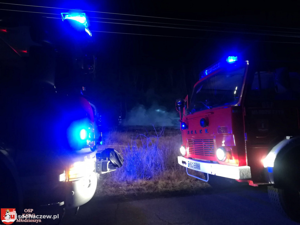 Nocny pożar stodoły w gminie Młodzieszyn