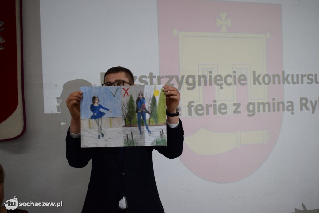 XXI Sesja Rady Gminy Rybno: o bezpieczeństwie podczas ferii, stypendiach i Dniu Sołtysa