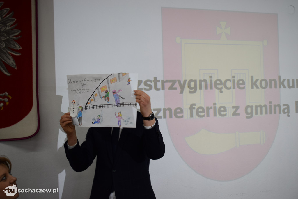 XXI Sesja Rady Gminy Rybno: o bezpieczeństwie podczas ferii, stypendiach i Dniu Sołtysa