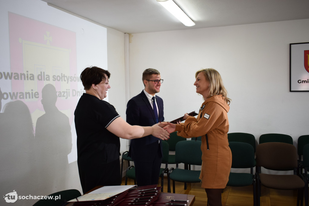 XXI Sesja Rady Gminy Rybno: o bezpieczeństwie podczas ferii, stypendiach i Dniu Sołtysa