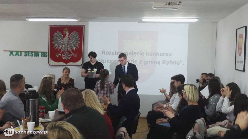 XXI Sesja Rady Gminy Rybno: o bezpieczeństwie podczas ferii, stypendiach i Dniu Sołtysa