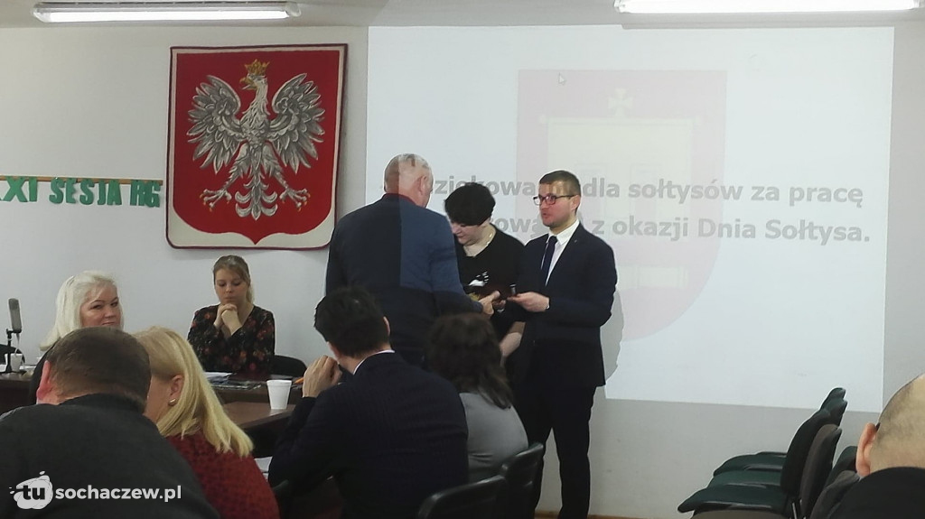 XXI Sesja Rady Gminy Rybno: o bezpieczeństwie podczas ferii, stypendiach i Dniu Sołtysa