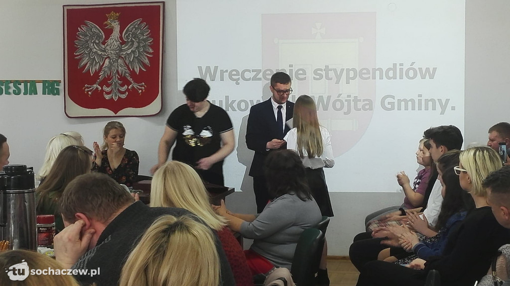 XXI Sesja Rady Gminy Rybno: o bezpieczeństwie podczas ferii, stypendiach i Dniu Sołtysa