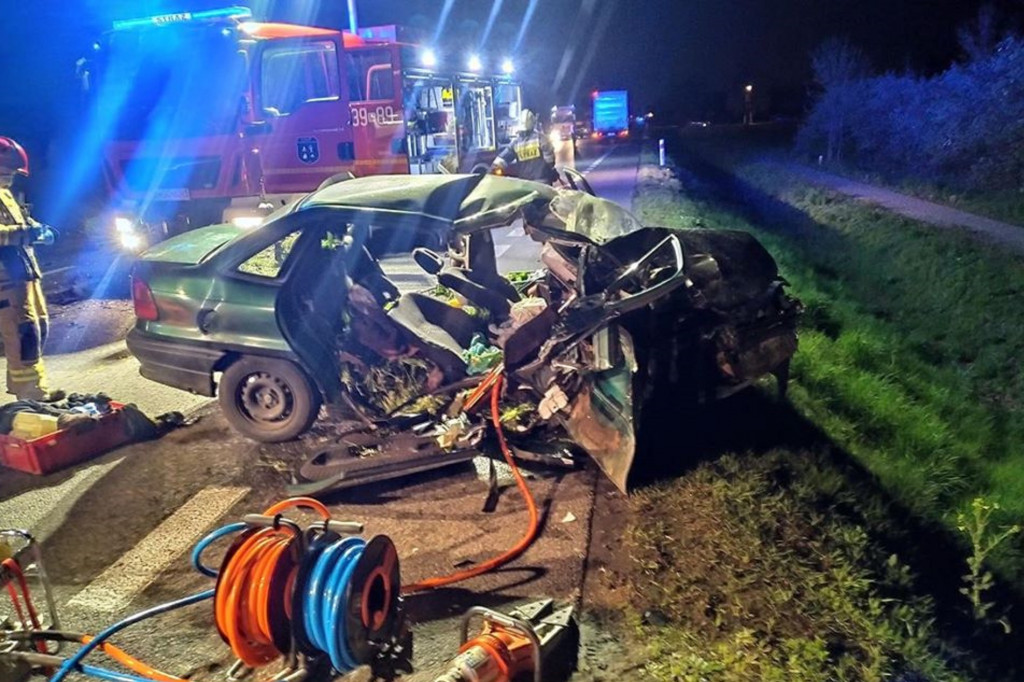 Wypadek na DK92. Jedna osoba zabrana śmigłowcem do szpitala