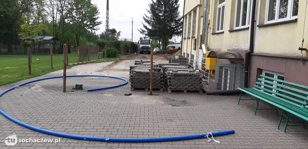 Rozbudowa szkoły w Paprotni