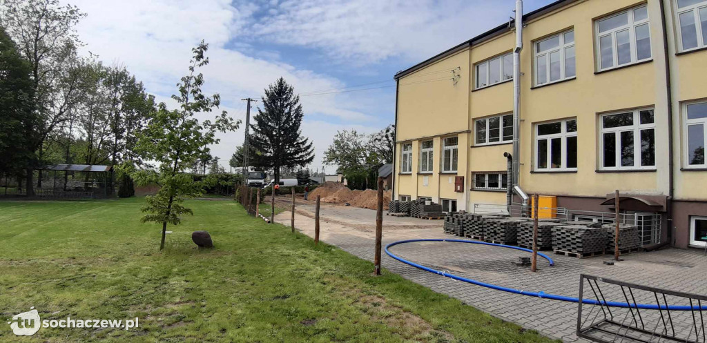 Rozbudowa szkoły w Paprotni