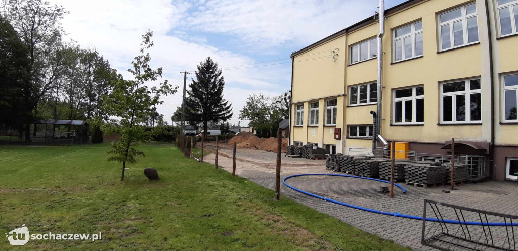 Rozbudowa szkoły w Paprotni