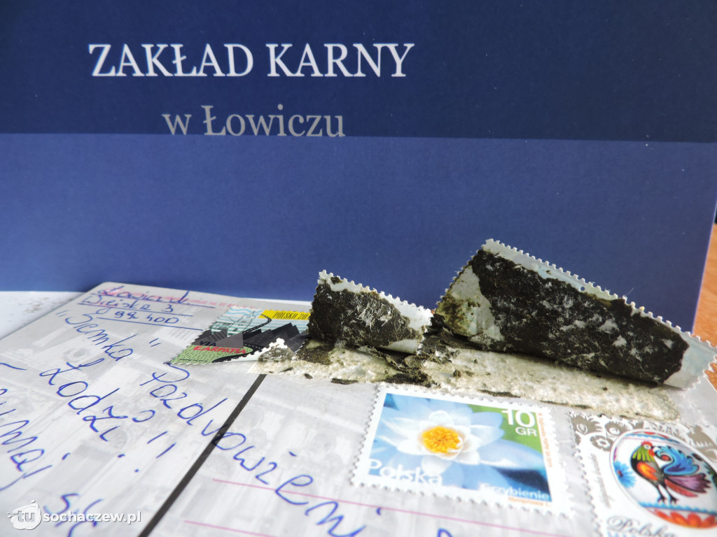 Znaczki pocztowe podszyte narkotykami. Kolejna próba przemytu do łowickiego więzienia