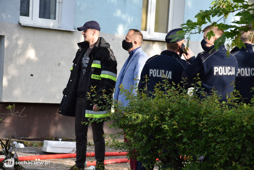 Wybuch gazu w Płońsku. Kobietę wyrzuciło przez okno