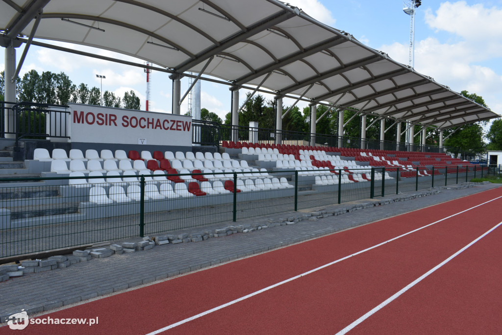 Stadion przy Warszawskiej nabiera blasku