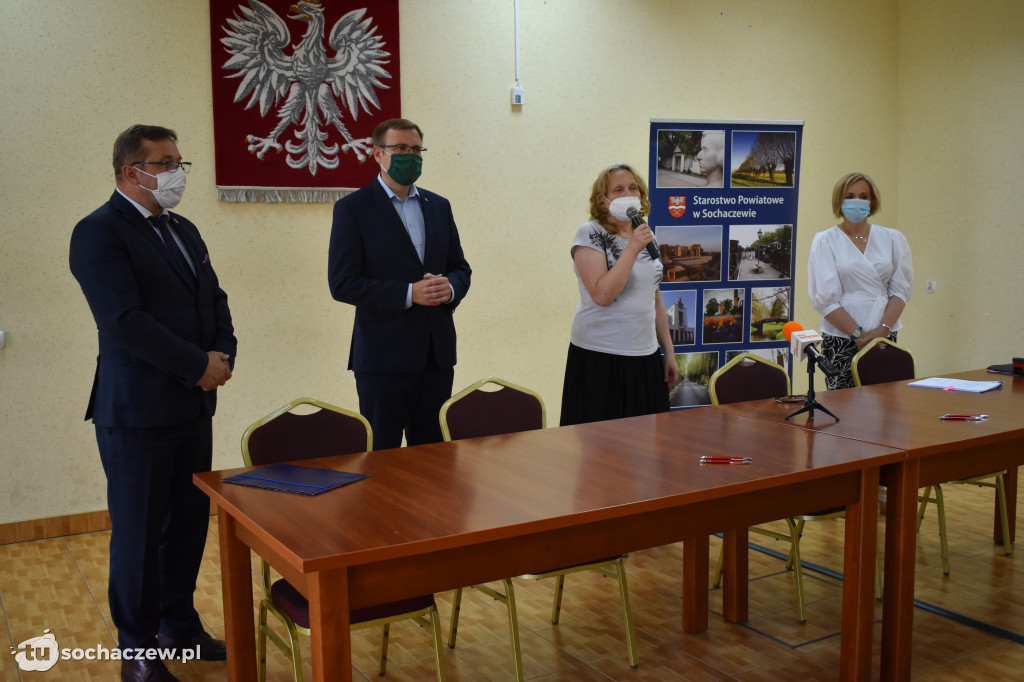 Umowa na przebudowę ul. Wyzwolenia w Iłowie podpisana