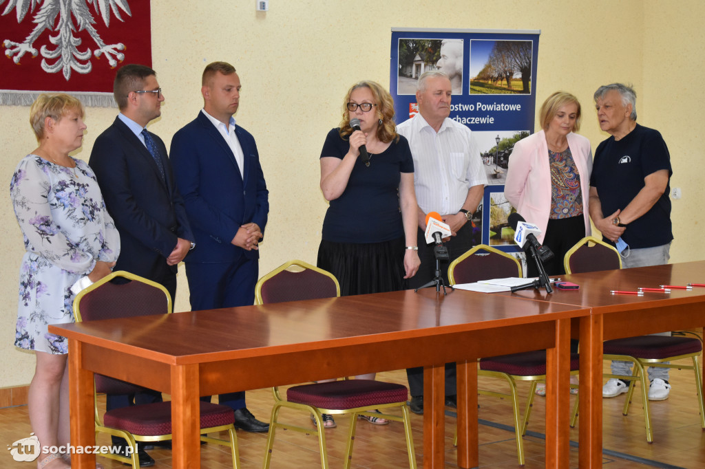 Ruszają remonty dróg w gminach Teresin i Rybno