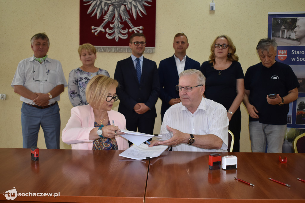 Ruszają remonty dróg w gminach Teresin i Rybno