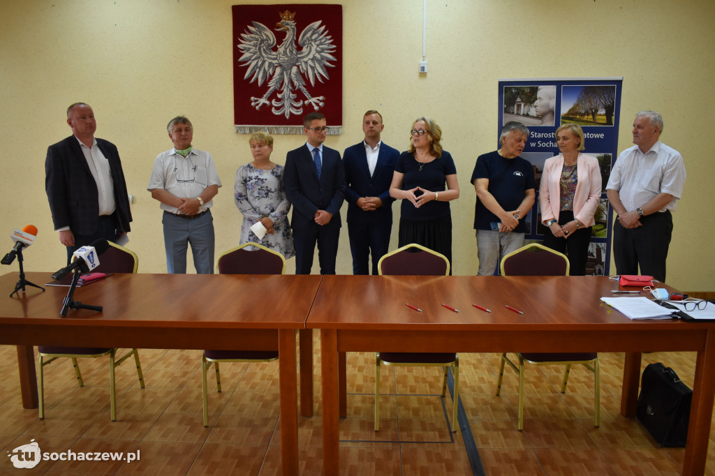 Ruszają remonty dróg w gminach Teresin i Rybno
