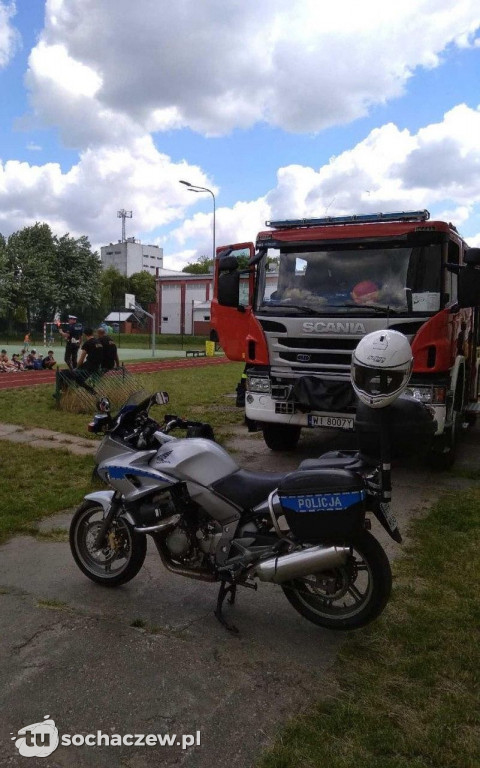 Półkolonie z policjantem i strażakami