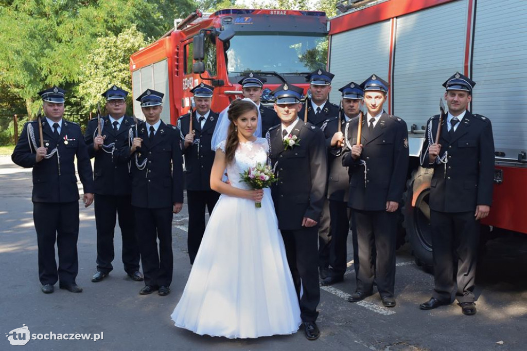 Strażacki ślub w gminie Brochów