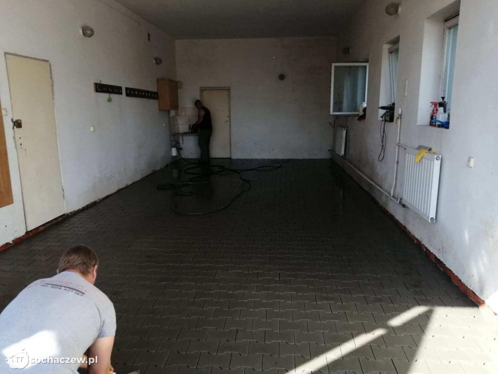 Sami wyremontowali swoją strażnicę