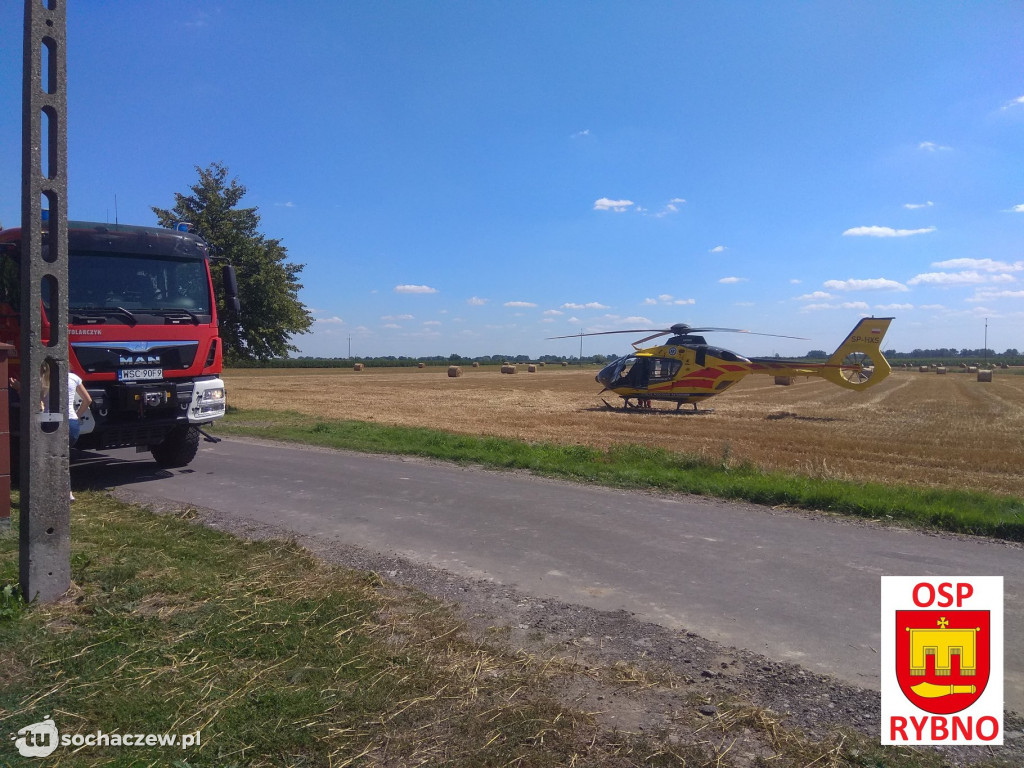 Wypadek podczas żniw w Ludwikowie. Kombajnistę w ciężkim stanie zabrał LPR