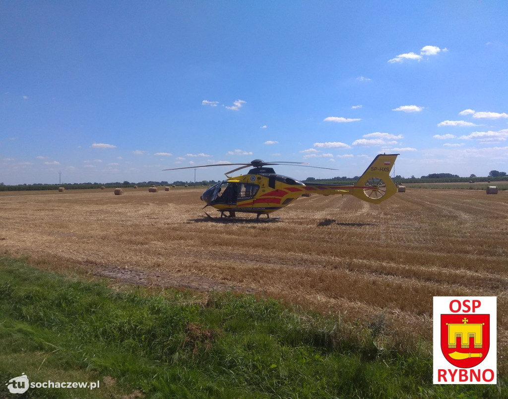 Wypadek podczas żniw w Ludwikowie. Kombajnistę w ciężkim stanie zabrał LPR