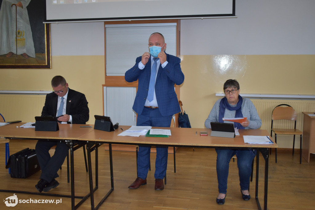 Wójt Jan Kraśniewski bez wotum, ale z absolutorium