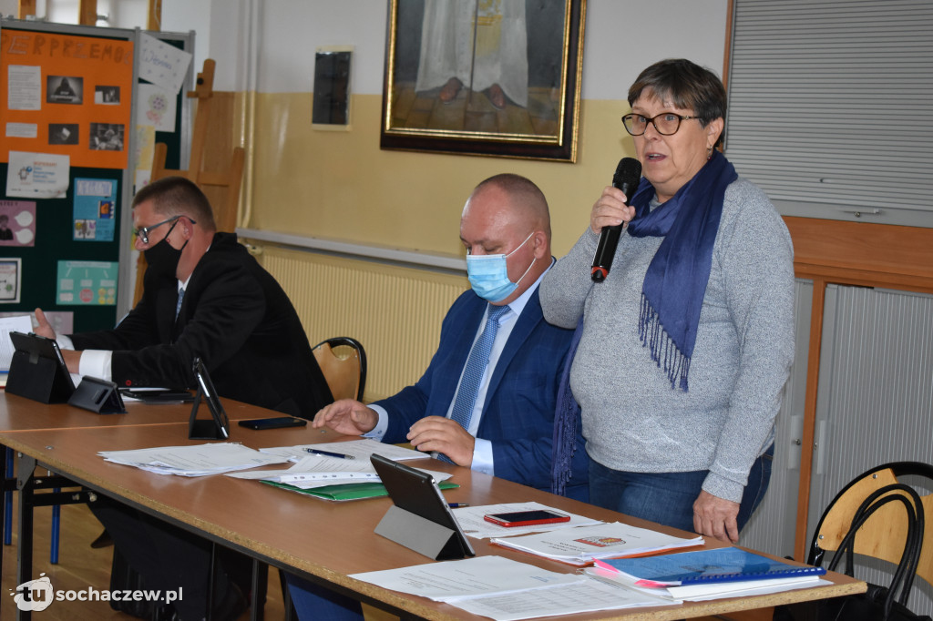 Wójt Jan Kraśniewski bez wotum, ale z absolutorium