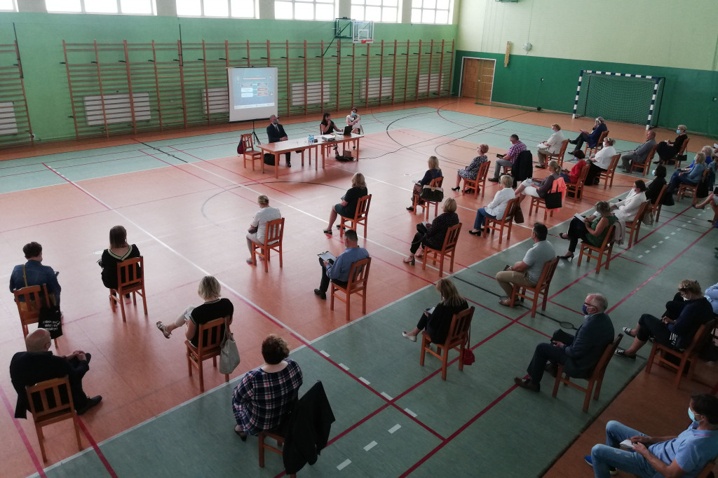 Sanepid na spotkaniu z dyrektorami szkół w Sochaczewie