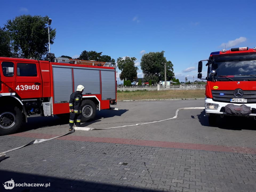 Mercedesem taranował wszystko, co spotkał na swojej drodze