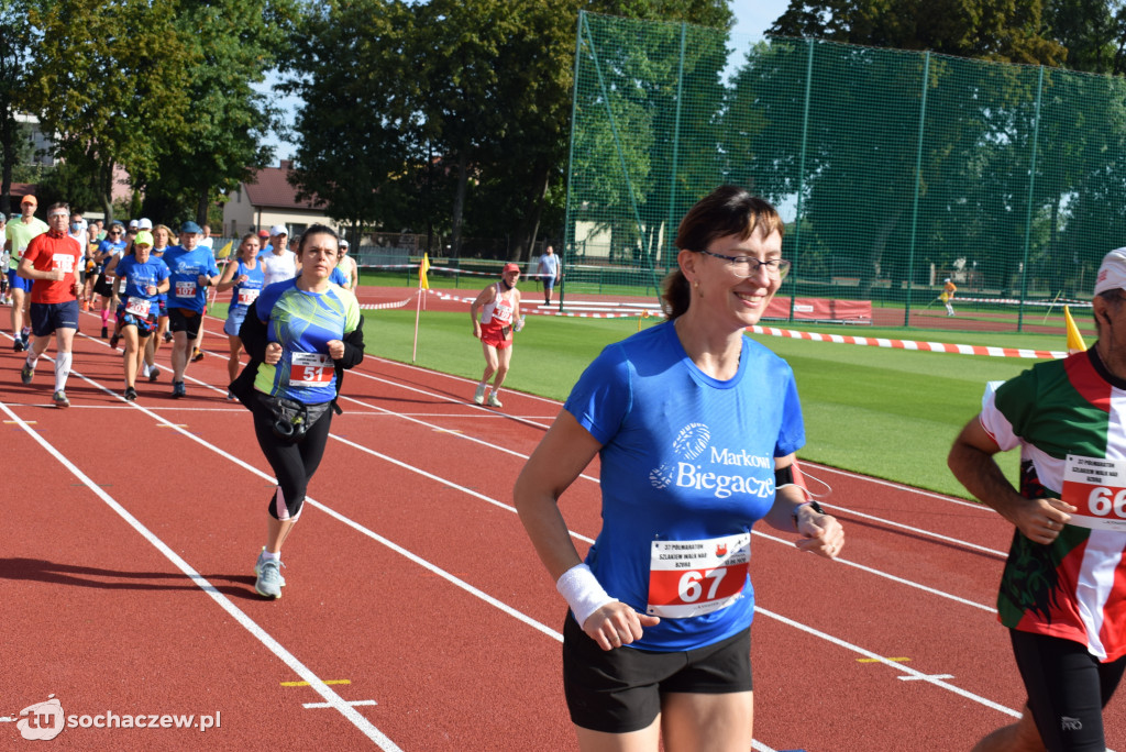 Półmaraton Szlakiem Walk nad Bzurą. Wystartowali