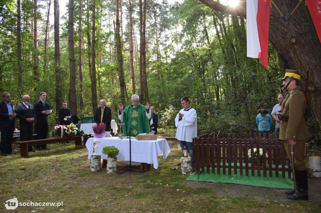 Uroczystość przy Grobie Nieznanego Żołnierza w Kromnowie 2020