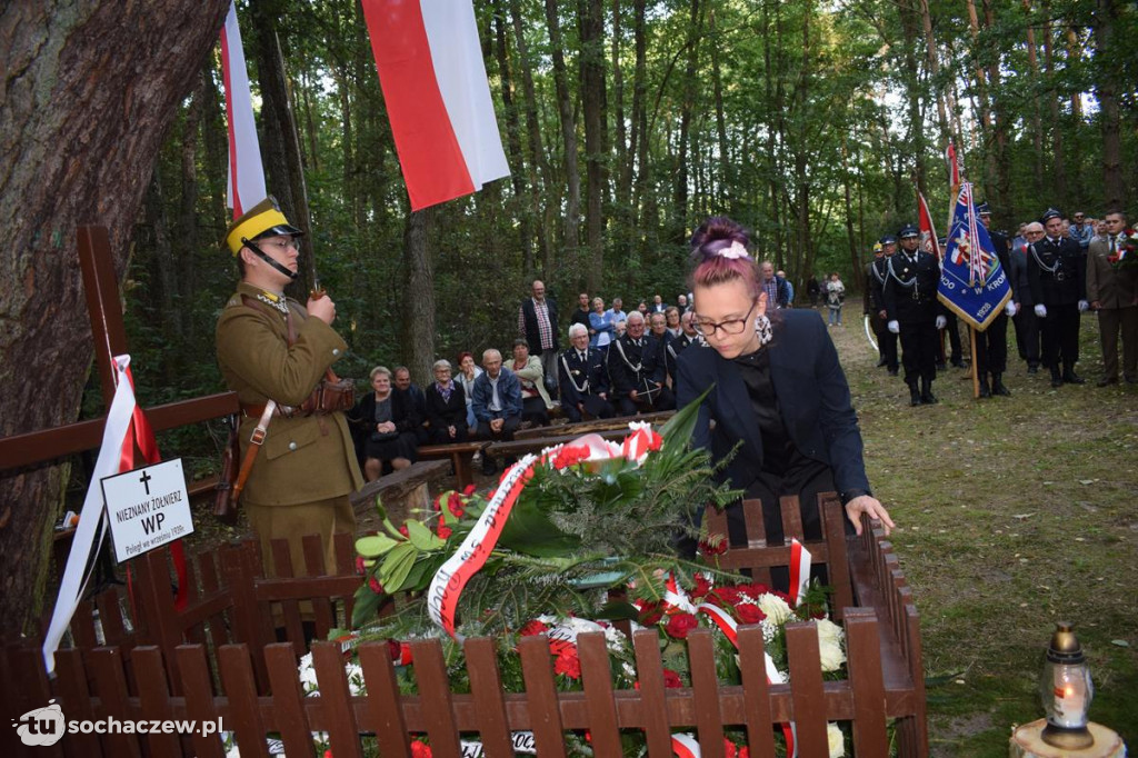 Uroczystość przy Grobie Nieznanego Żołnierza w Kromnowie 2020