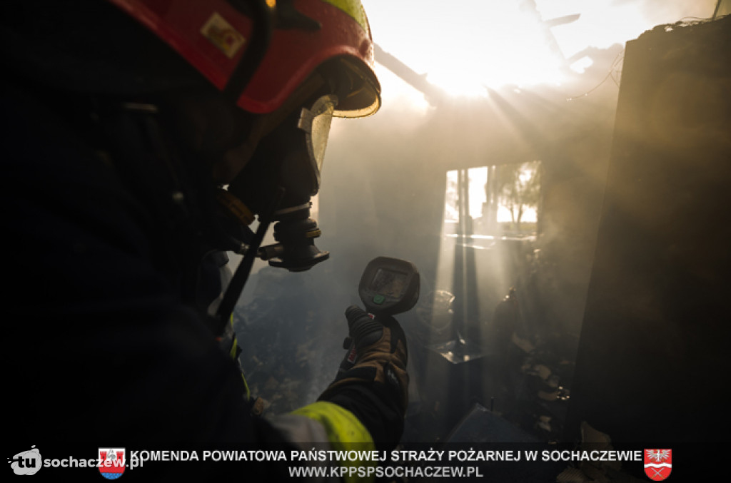 Pożar budynku gospodarczego w Mikołajewie. Relacja Tomasz Fijołek