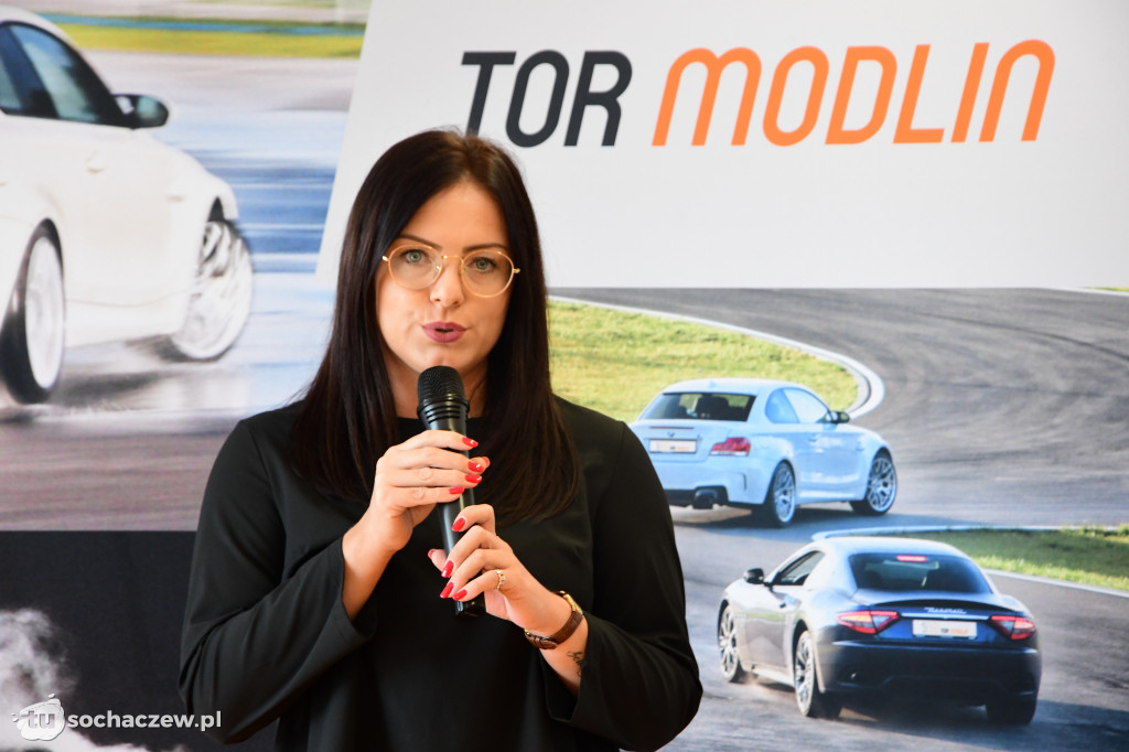 Szkolenia dla kierowców na Torze Modlin