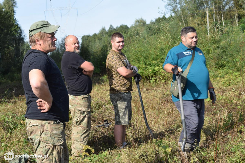 Wielkie poszukiwania czołgu skrytego w ziemi