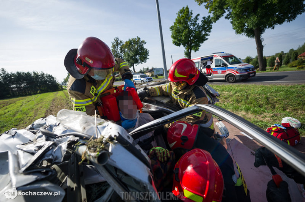 Wypadek w Żdżarowie. W obiektywie Tomasza Fijołka