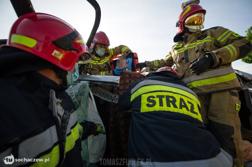 Wypadek w Żdżarowie. W obiektywie Tomasza Fijołka