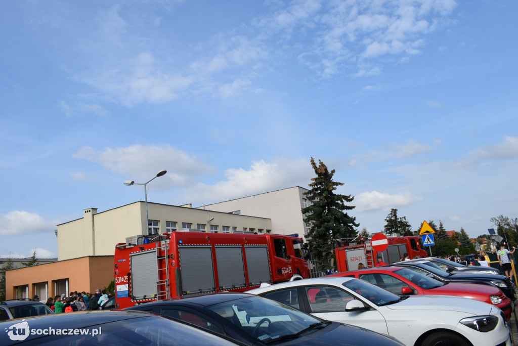 Alarm bombowy w Szkole Podstawowej nr 4