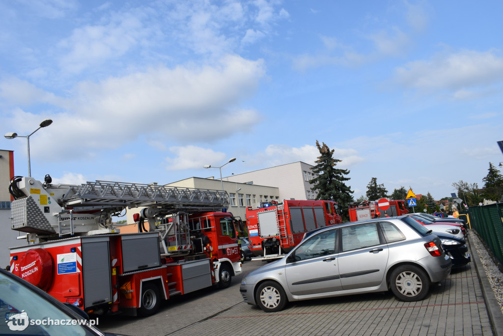 Alarm bombowy w Szkole Podstawowej nr 4