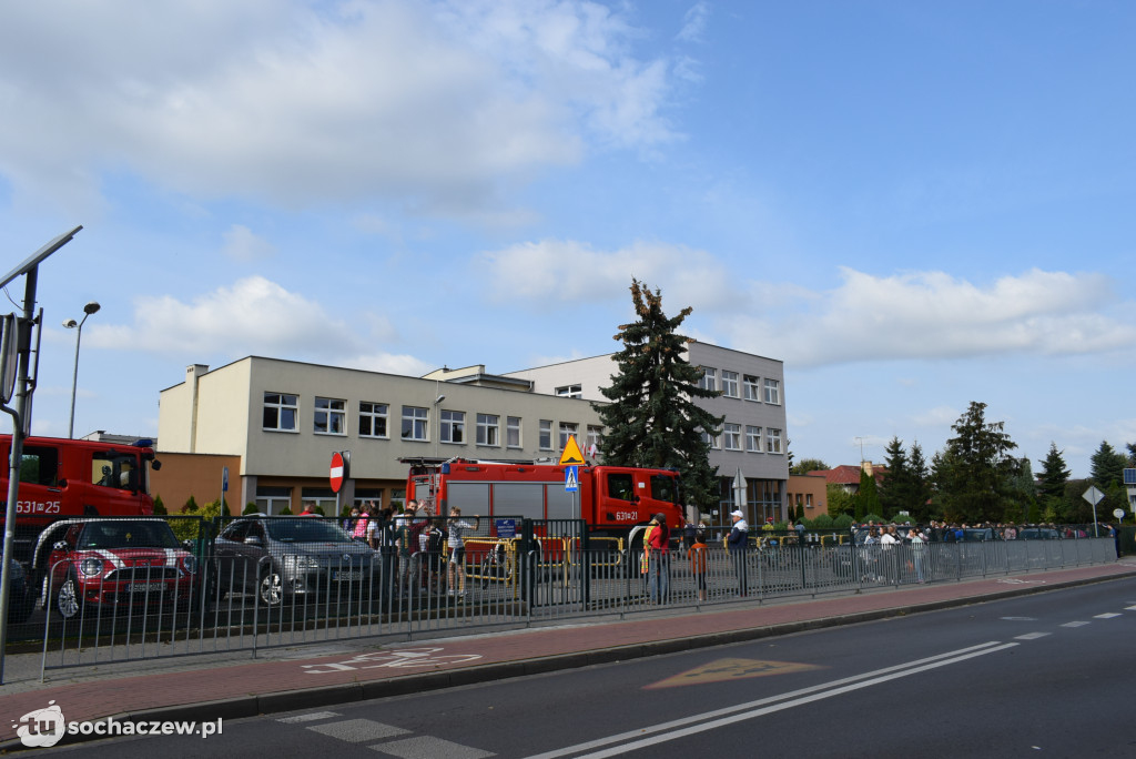 Alarm bombowy w Szkole Podstawowej nr 4