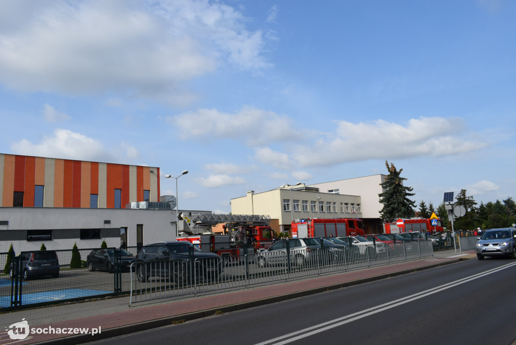 Alarm bombowy w Szkole Podstawowej nr 4