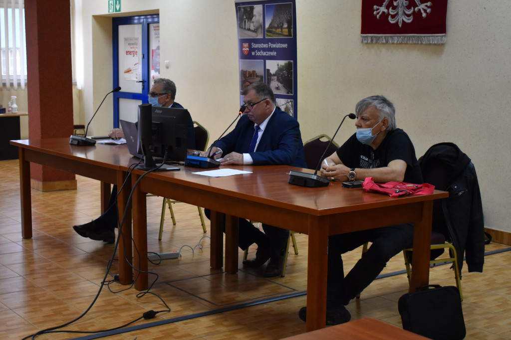 Sesja rady powiatu 2 października 2020