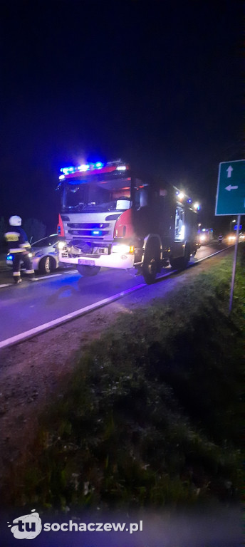 Zderzenie mercedesa z ciągnikiem sadowniczym w Giżycach