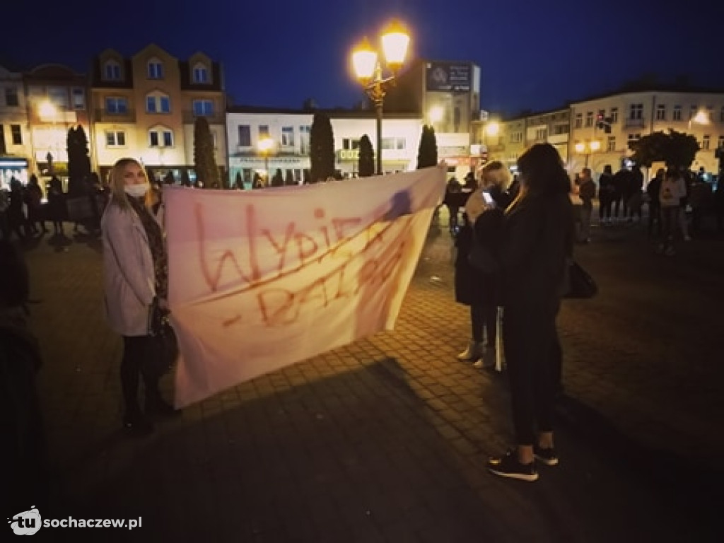 Kobiety protestują na pl. Kościuszki