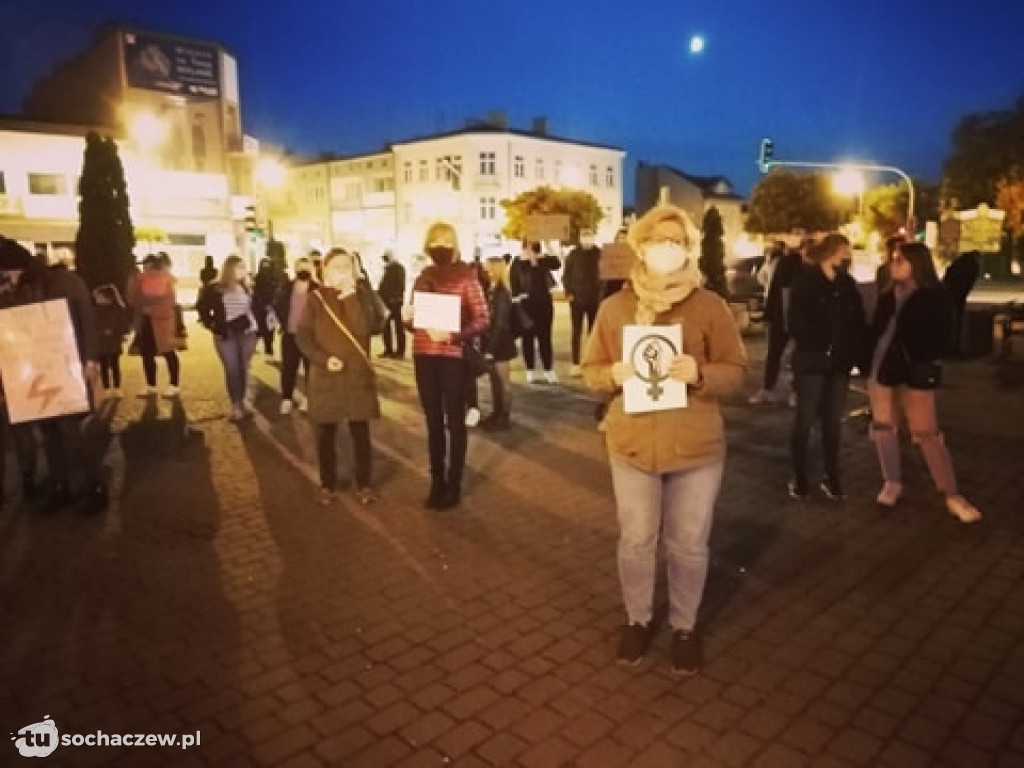 Kobiety protestują na pl. Kościuszki