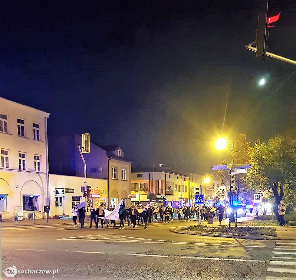 Kobiety protestują na pl. Kościuszki