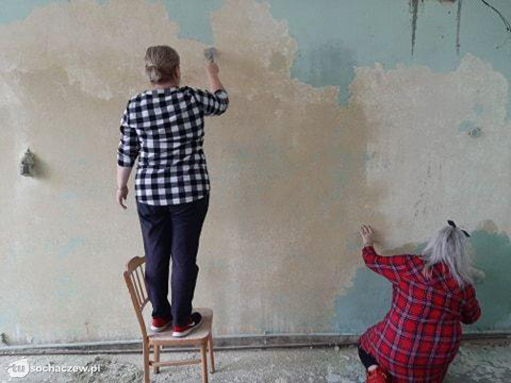 Gmina Rybno. Remont budynku socjalnego w Złotej na finiszu