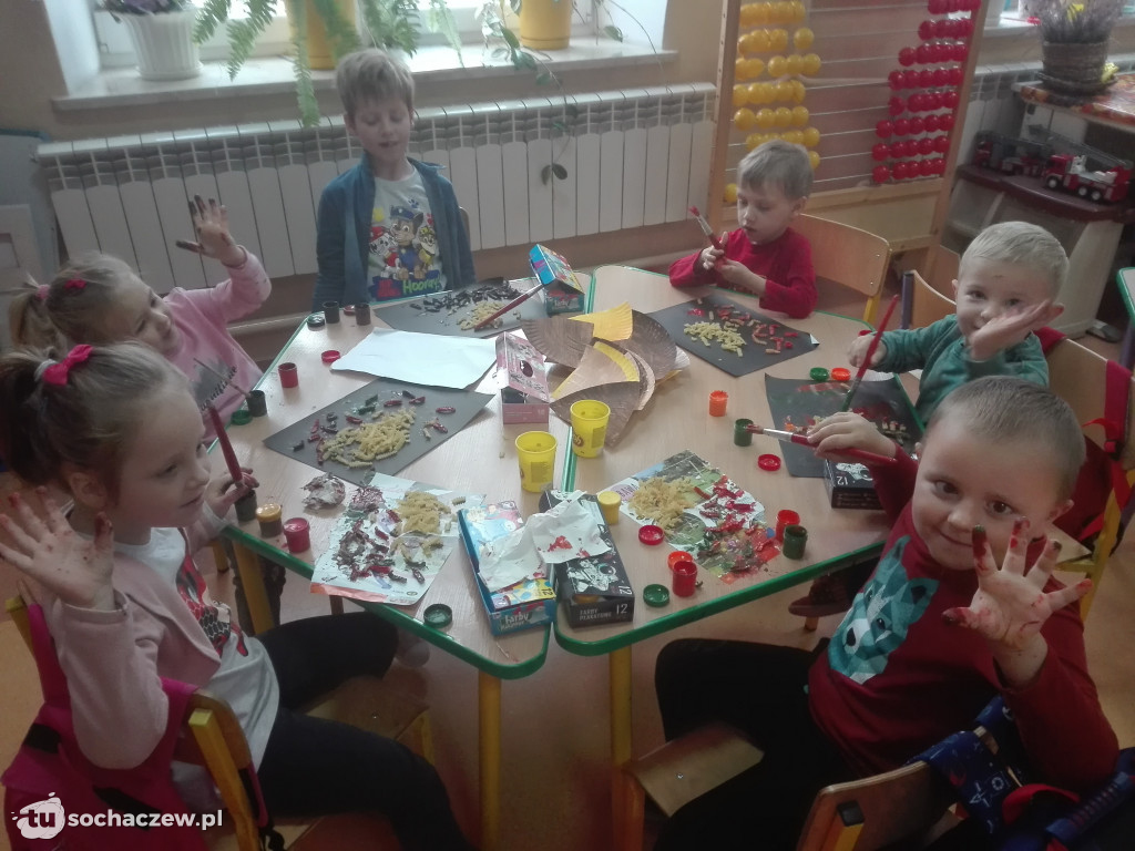 Dzień Jeża. Przedszkolaki z Oddziału Przedszkolnego w Giżycach włączyły się w obchody
