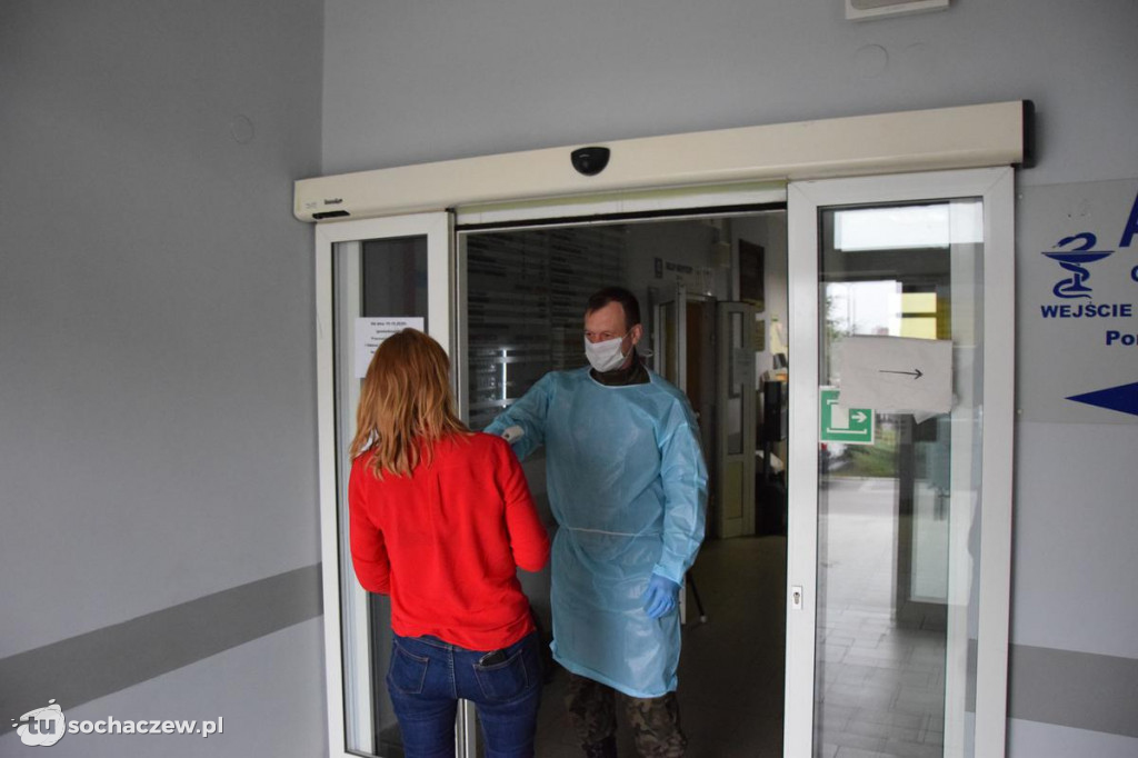 Żołnierze z Bielic zaangażowani w walkę z COVID-19. Szpital w Sochaczewie już otrzymał wsparcie