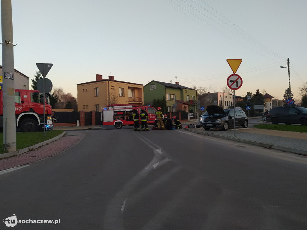 Zderzenie na skrzyżowaniu  ulic 15 Sierpnia i Traugutta