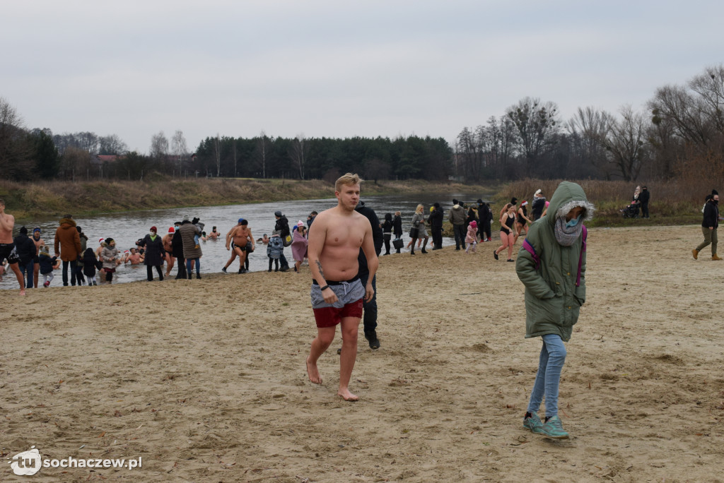 Mikołajkowy trening Dragonowych Morsów w Sochaczewie