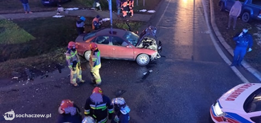 Zderzenie samochodów w Kamionie